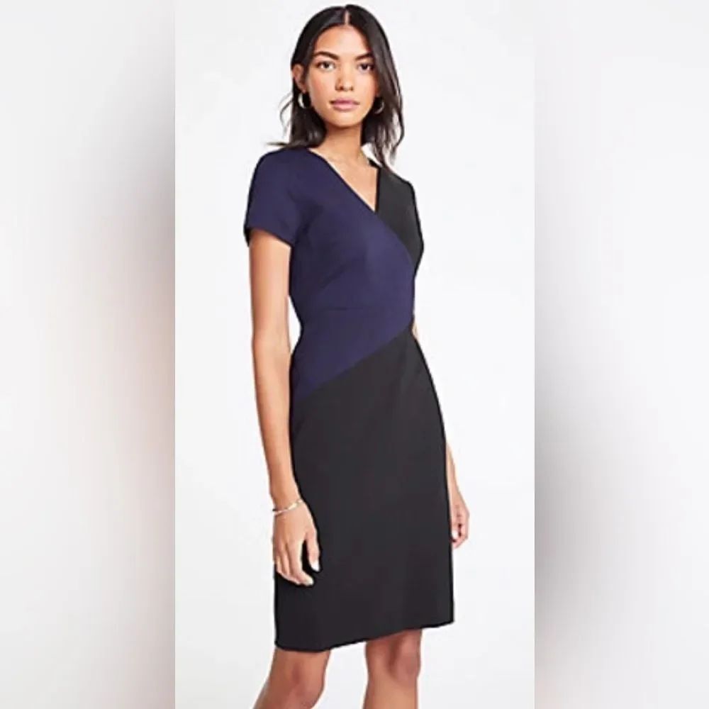 NWT ANN TAYLOR The Petite All-day Ponte Dress In Colorblock In Black size 6P